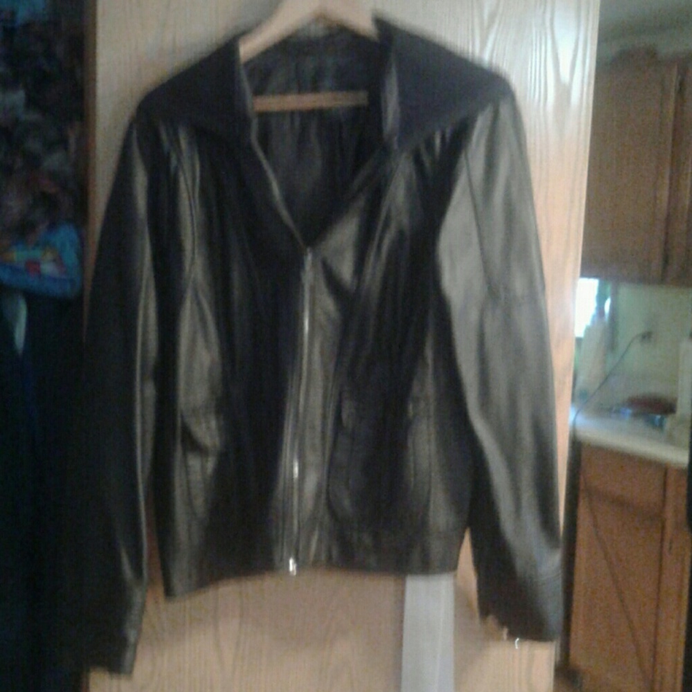 Ladies leather coat